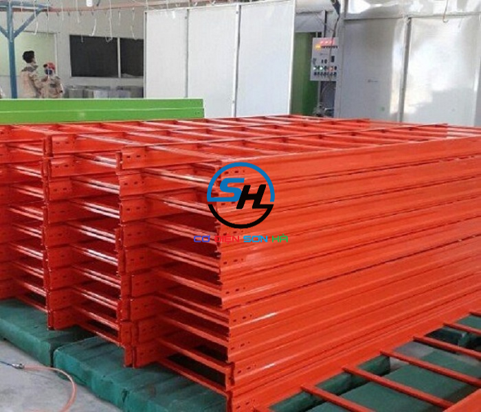 thang cáp sơn tĩnh điện màu cam