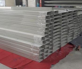 Máng cáp sơn tĩnh điện 100x50