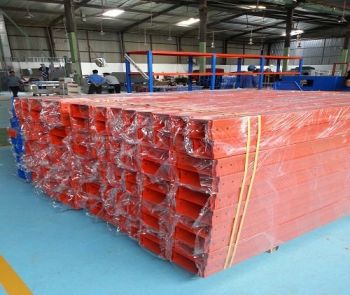 Máng cáp sơn tĩnh điện màu cam W300xH100x1.5mm