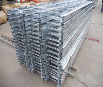 Thang cáp mạ kẽm 300x100