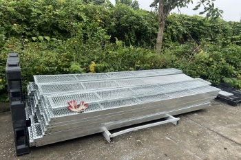 Sàn thao tác solar